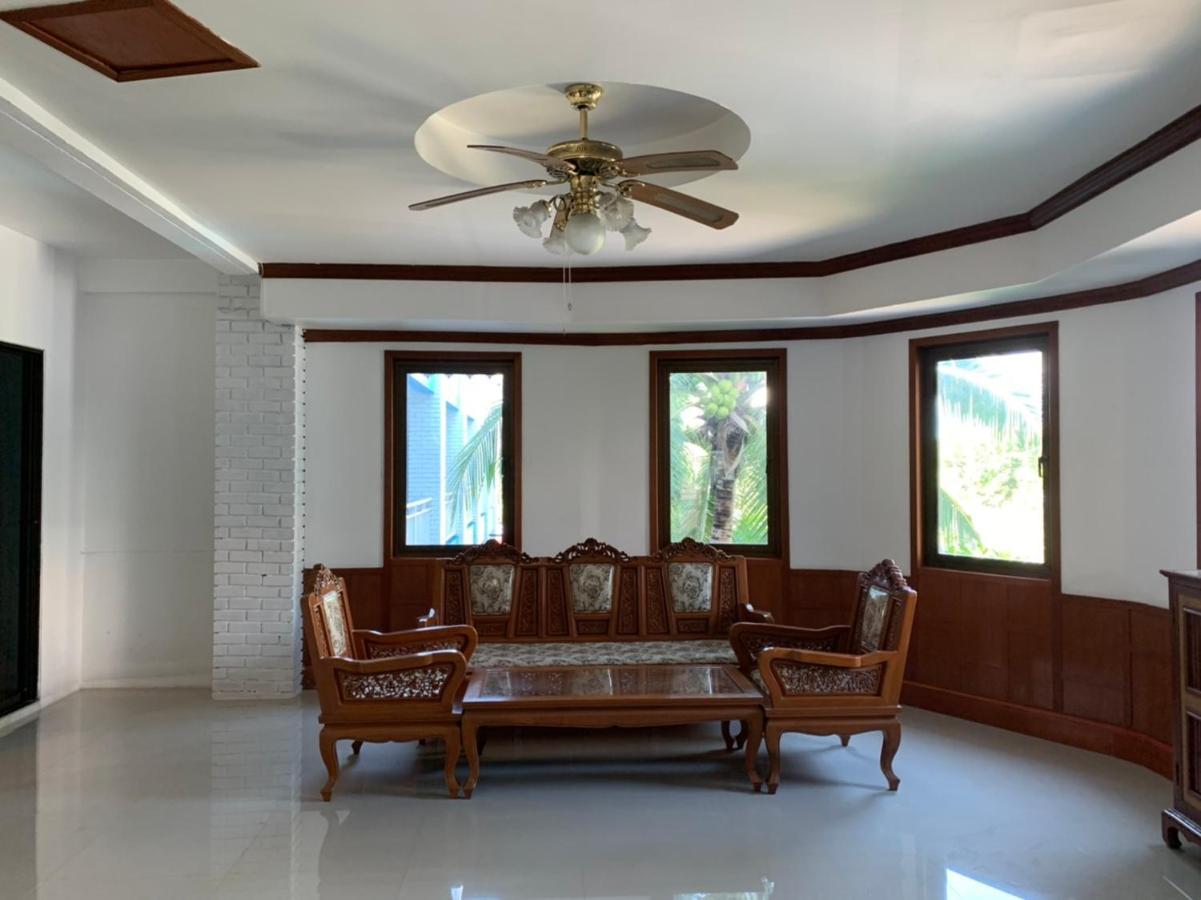 Blue Garden Resort Pattaya Джомтиен Бийч Екстериор снимка