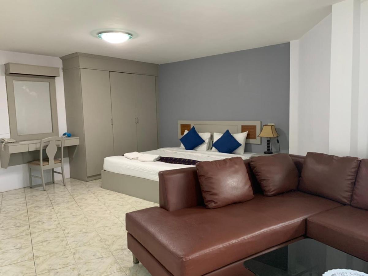 Blue Garden Resort Pattaya Джомтиен Бийч Екстериор снимка