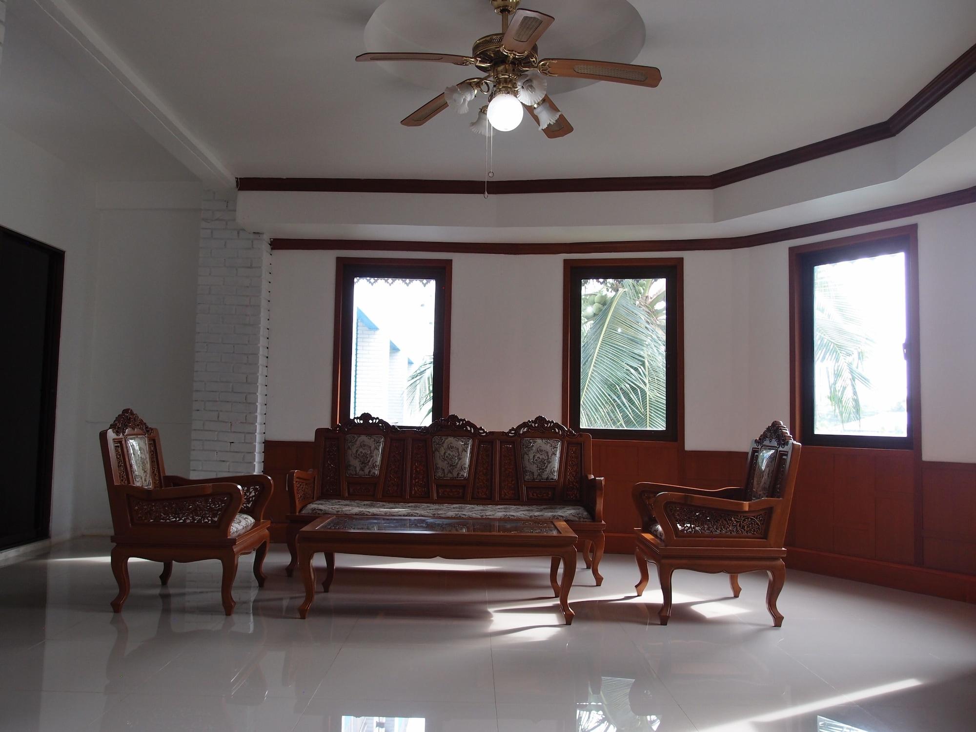 Blue Garden Resort Pattaya Джомтиен Бийч Екстериор снимка