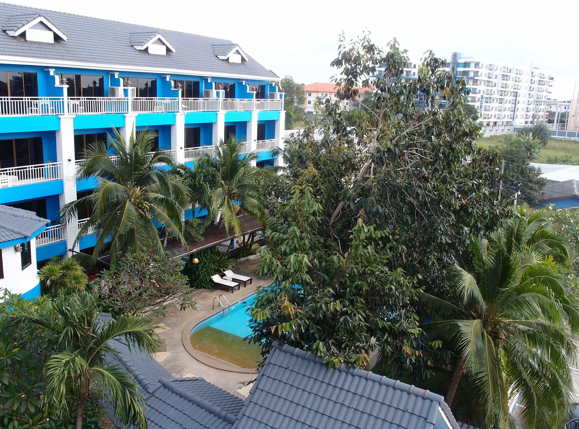 Blue Garden Resort Pattaya Джомтиен Бийч Екстериор снимка