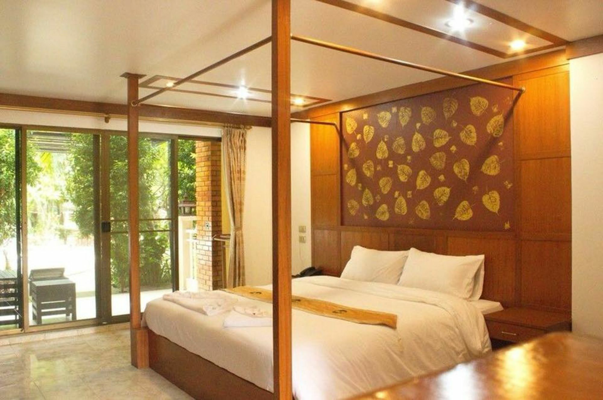 Blue Garden Resort Pattaya Джомтиен Бийч Екстериор снимка